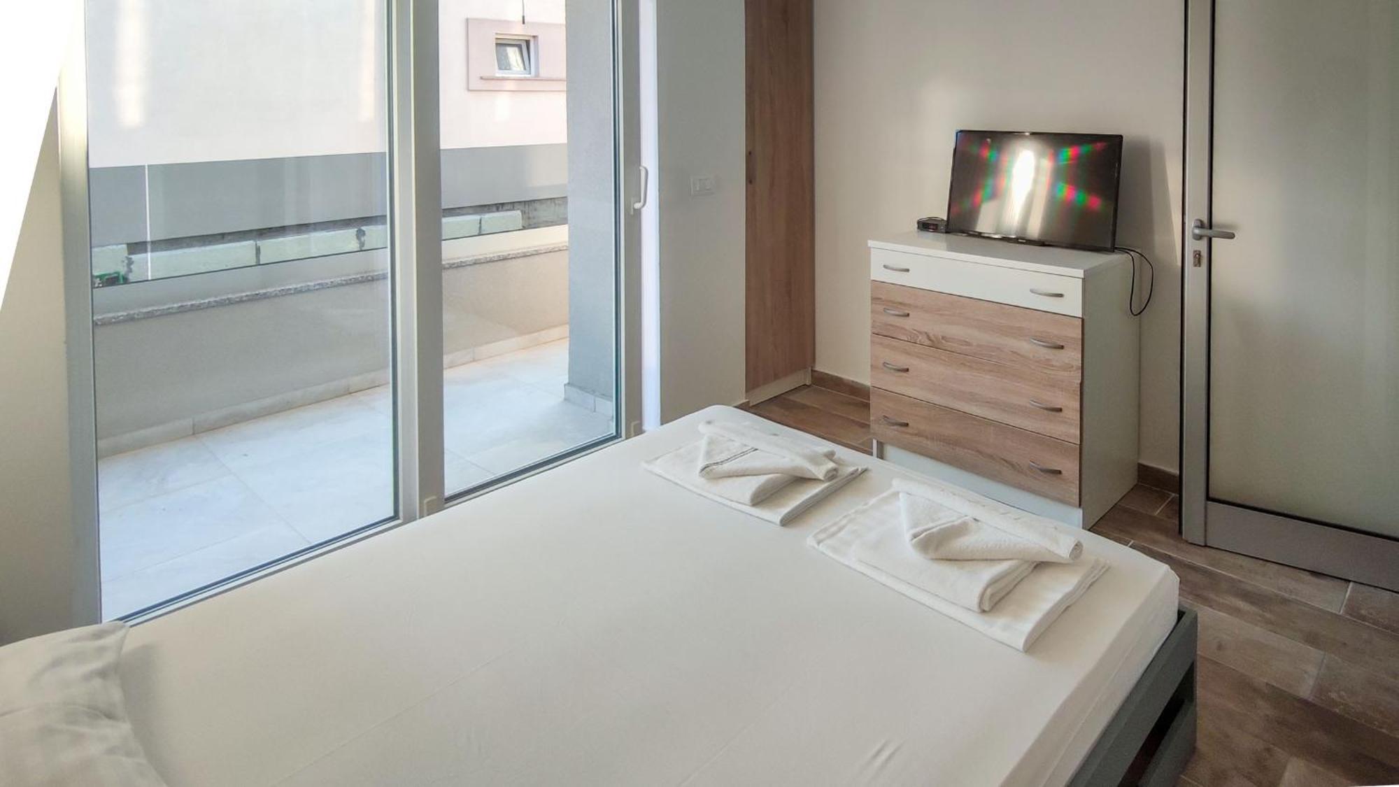 Km Exclusive Apartments Zadar Buitenkant foto